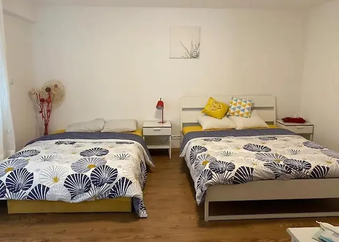 Chez Tony דירה שטראסן